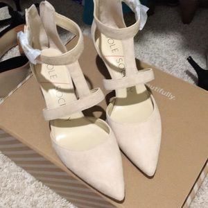 Sole society Edelyn T strap pump size 6